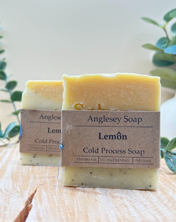 Lemôn & Poppy Seed Soap