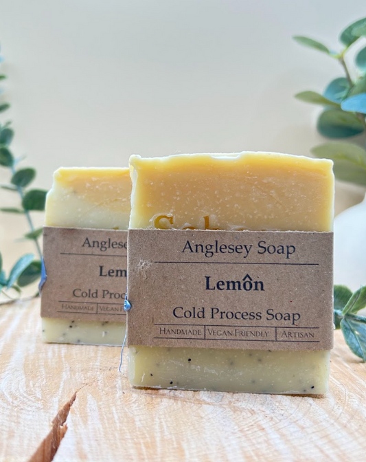 Lemôn & Poppy Seed Soap